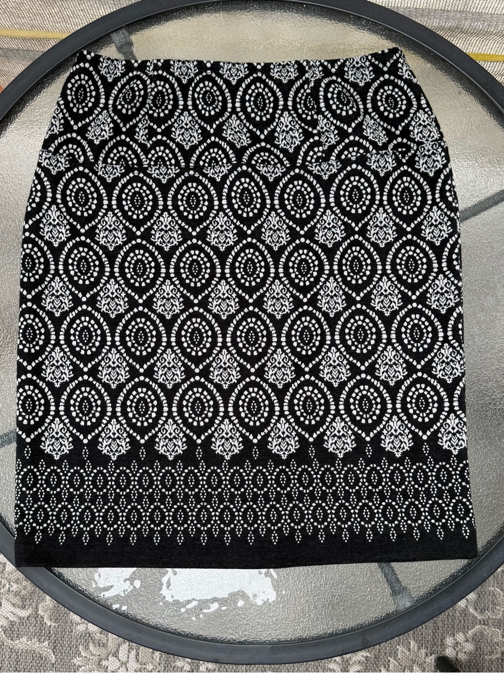 cleo Black and White Geometric-Print Pencil Skirt